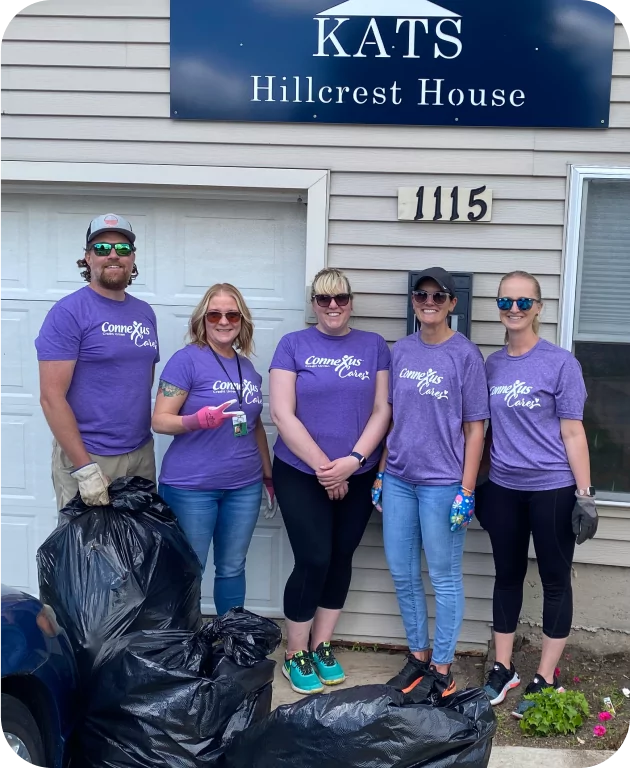 connexus cares volunteers at Kats Hillcrest House